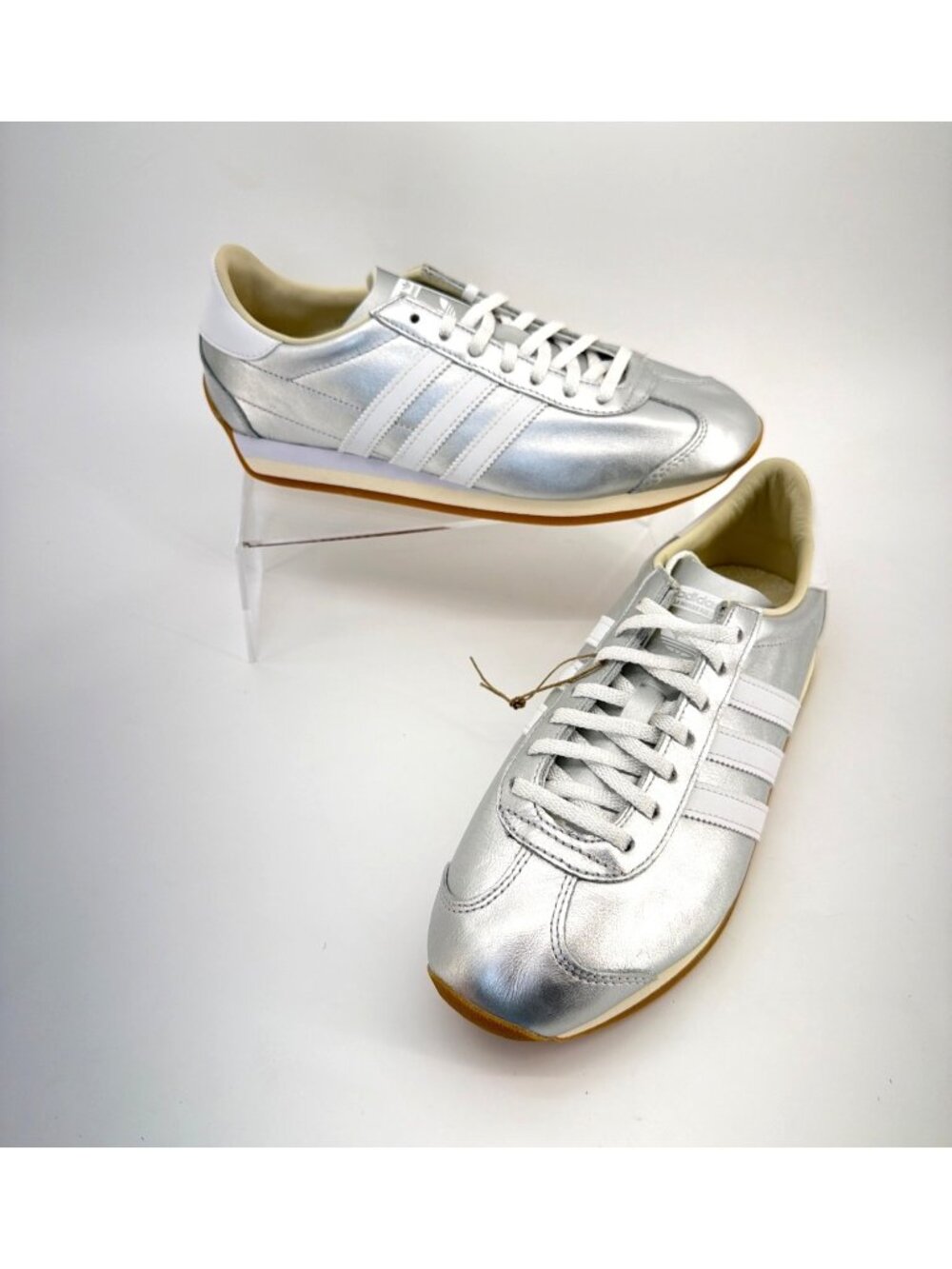 Adidas Japan Silver Metallic & White Sneakers Size US 8  EU40